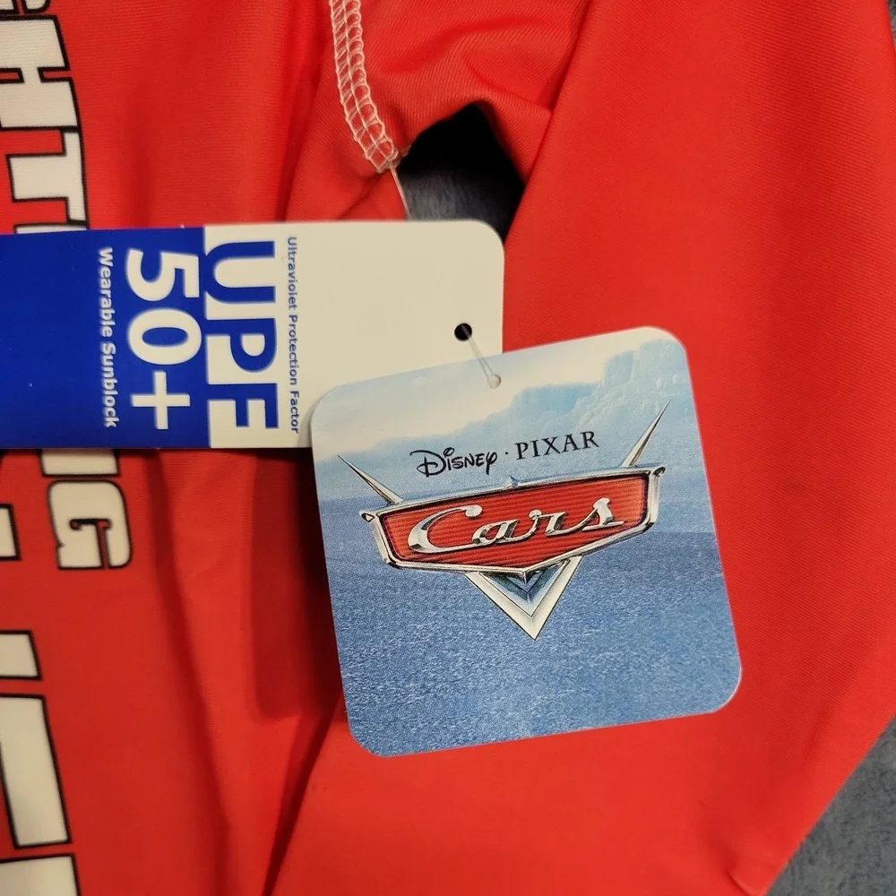 Boys Longsleeve Water Shirt 50+ UV Protection‎ Lightning McQueen, size 5T